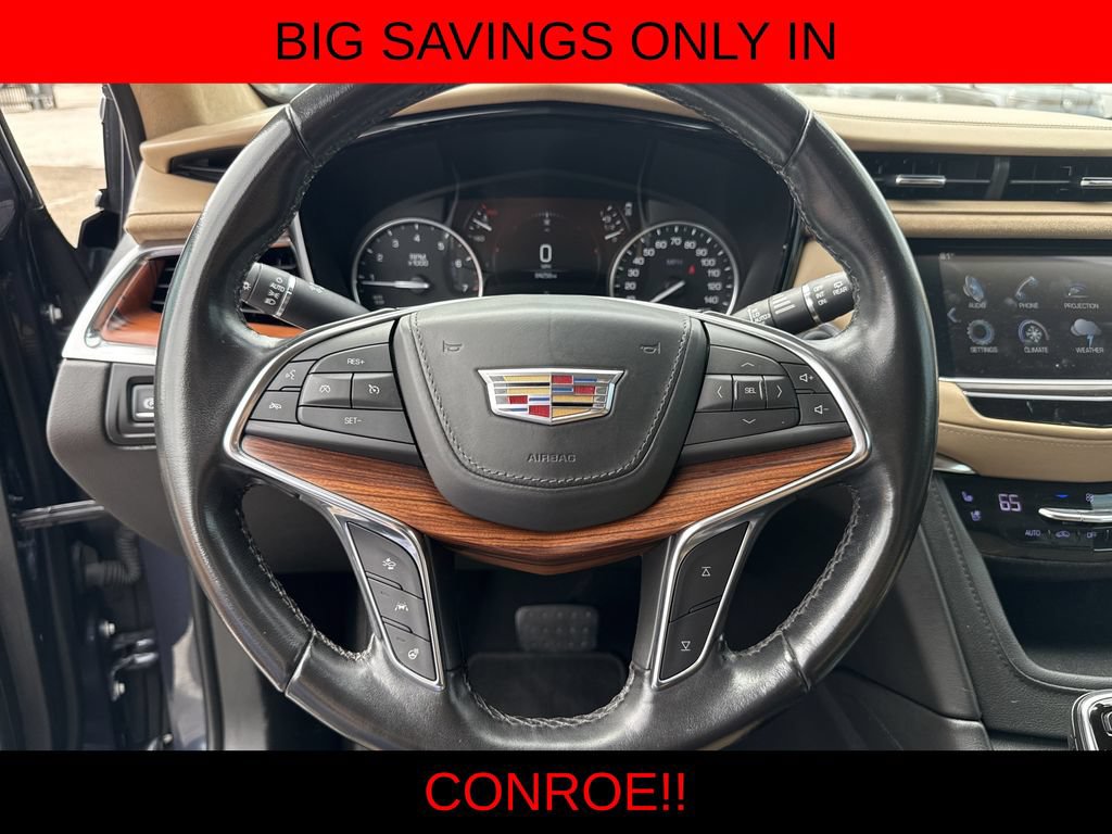 Used 2019 Cadillac XT5 Platinum AWD/4WD image 14