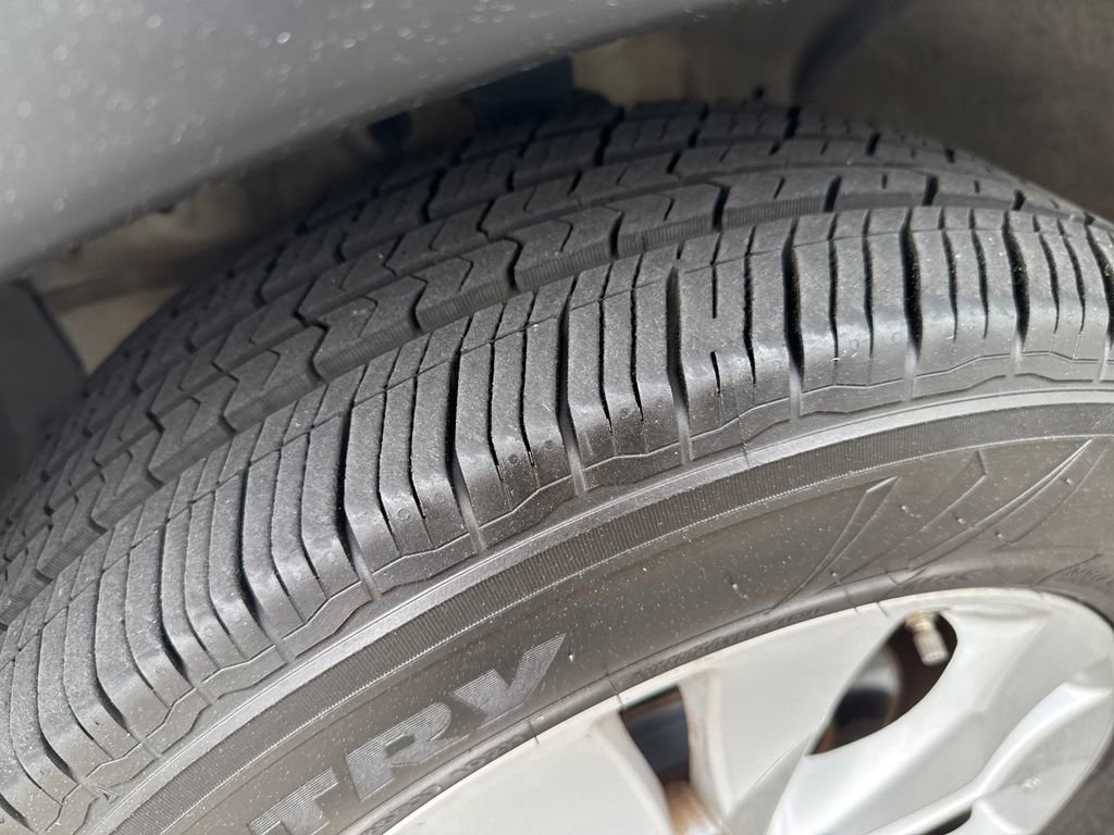 Used 2012 Honda CR-V EX image 14