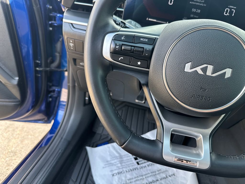 Used 2025 Kia K5 GT-Line w/ GT-Line Premium Package image 18