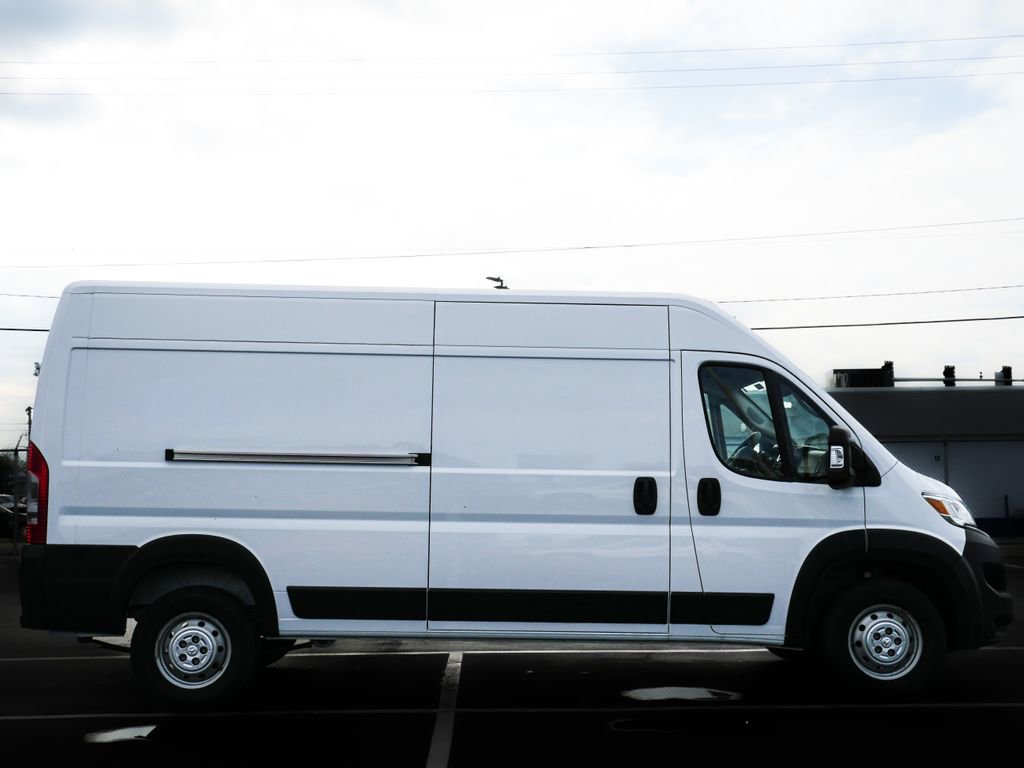 Used 2023 RAM ProMaster 2500 FWD image 4