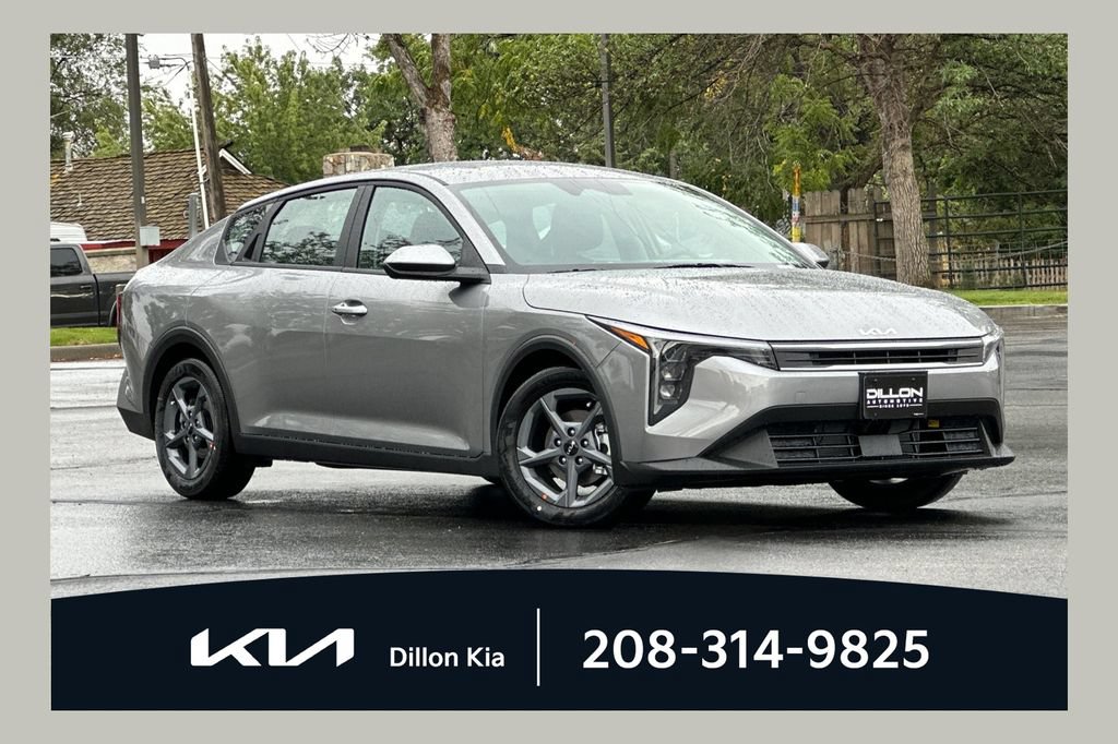 New 2026 Kia K4 FWD image 1