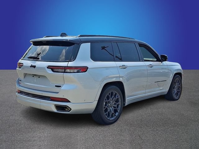 Used 2025 Jeep Grand Cherokee L Summit w/ Advanced Protech Group IV AWD/4WD image 5