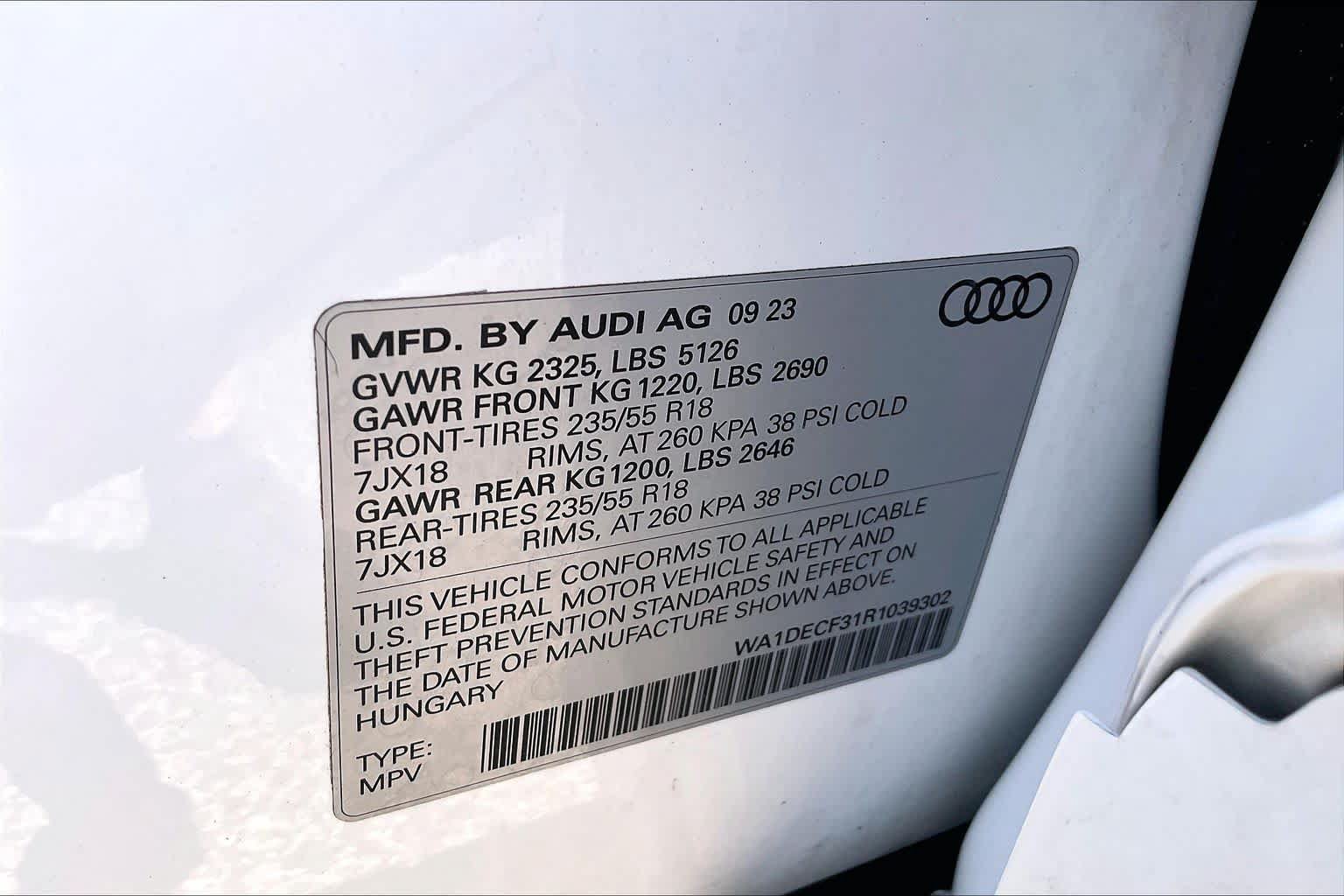 Used 2024 Audi Q3 2.0T Premium AWD/4WD image 34