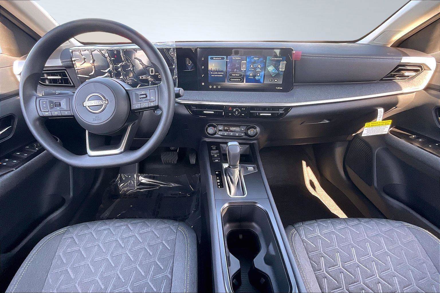 New 2026 Nissan Kicks SV w/ SV Premium Package FWD image 6