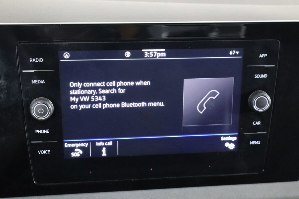 Used 2025 Volkswagen Jetta SE image 33