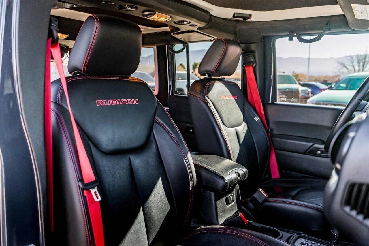 Used 2017 Jeep Wrangler Unlimited Rubicon image 41