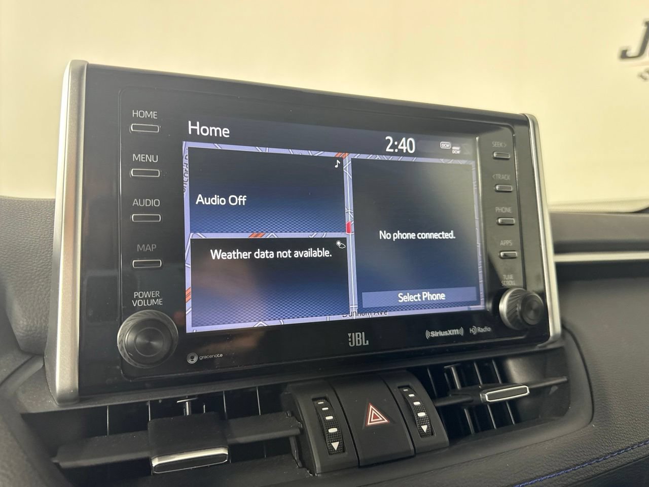 Used 2021 Toyota RAV4 XSE AWD/4WD image 16
