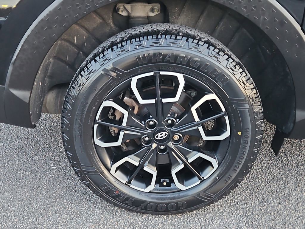 Certified 2023 Hyundai Santa Cruz SEL image 8