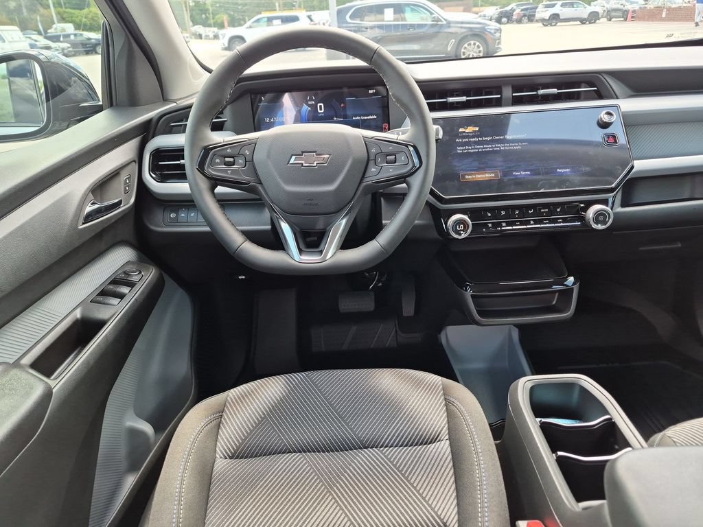 New 2027 Chevrolet Bolt LT w/ Comfort Package FWD image 29
