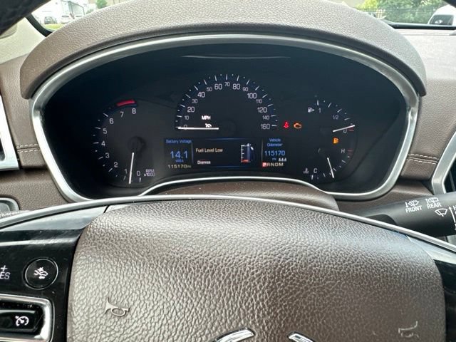 Used 2015 Cadillac SRX Luxury w/ Driver Awareness Package FWD image 11