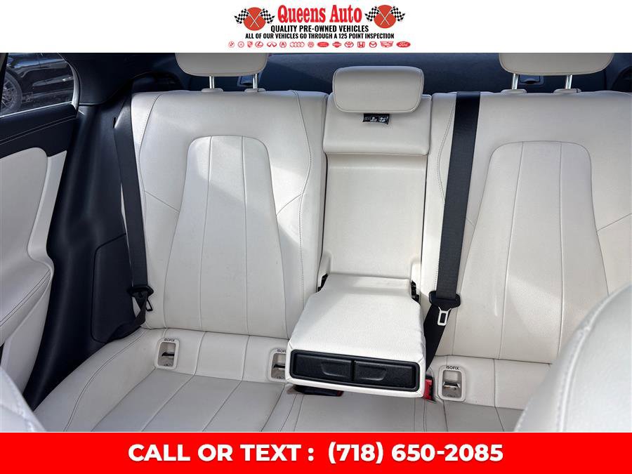 Used 2021 Mercedes-Benz CLA 250 w/ Premium Package image 50