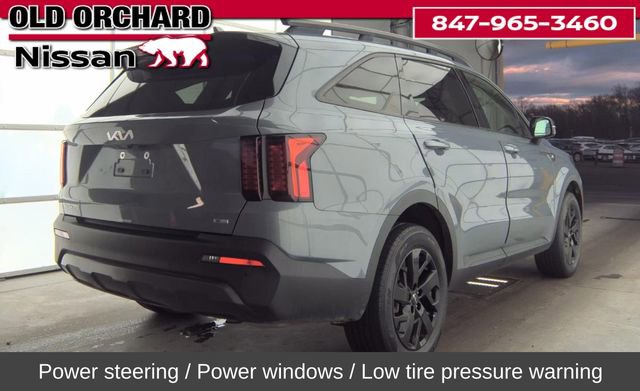Used 2023 Kia Sorento S image 5