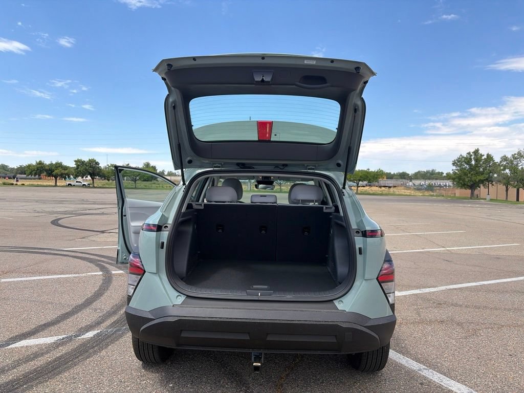 Used 2026 Hyundai Kona SE AWD/4WD image 30