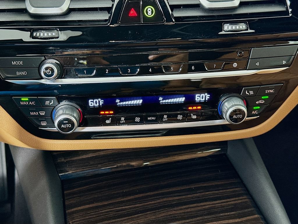 Certified 2023 BMW 530i w/ Convenience Package RWD image 16
