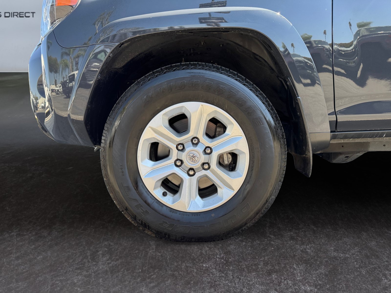 Used 2024 Toyota 4Runner SR5 AWD/4WD image 14