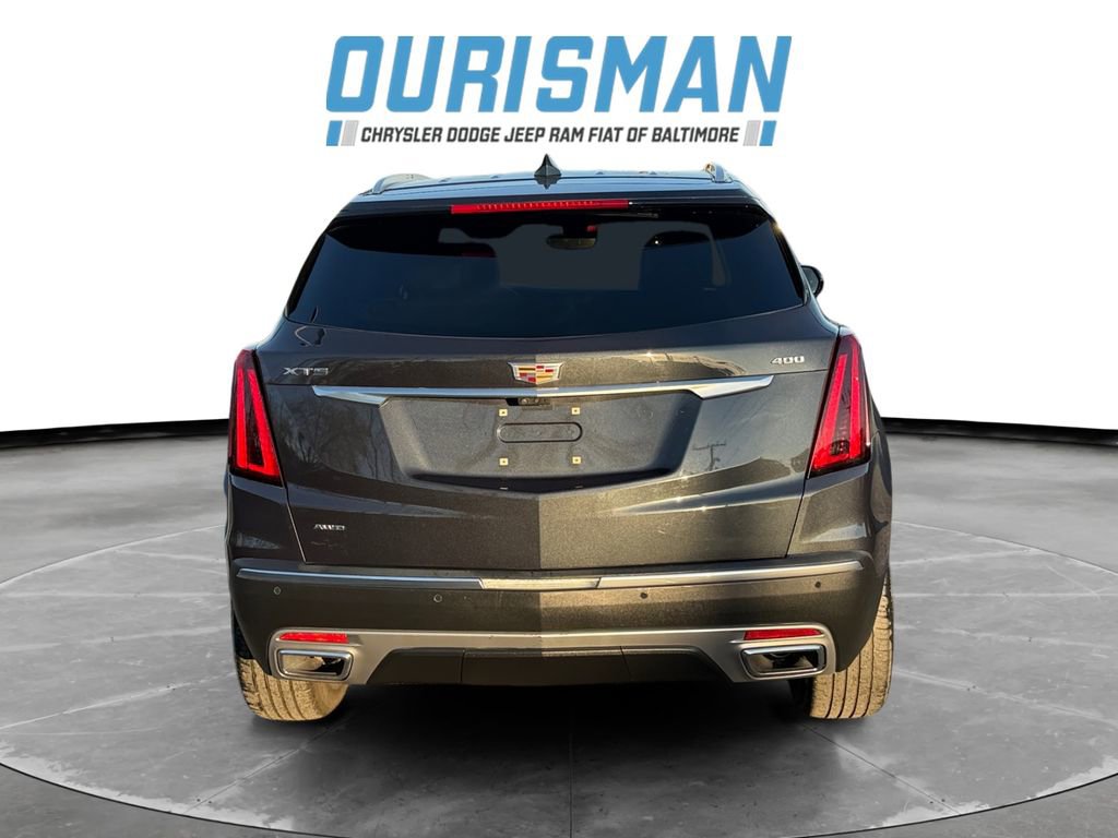 Used 2022 Cadillac XT5 Premium Luxury w/ Technology Package AWD/4WD image 5