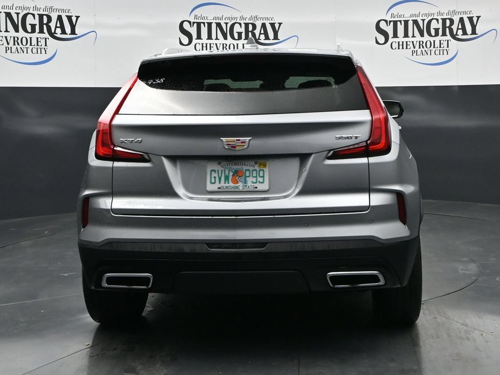 Used 2025 Cadillac XT4 Premium Luxury FWD image 6