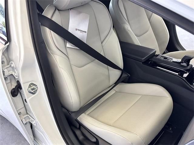 New 2026 Toyota Prius XLE image 24