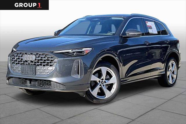 Used 2025 Audi Q5 Premium w/ Premium Plus