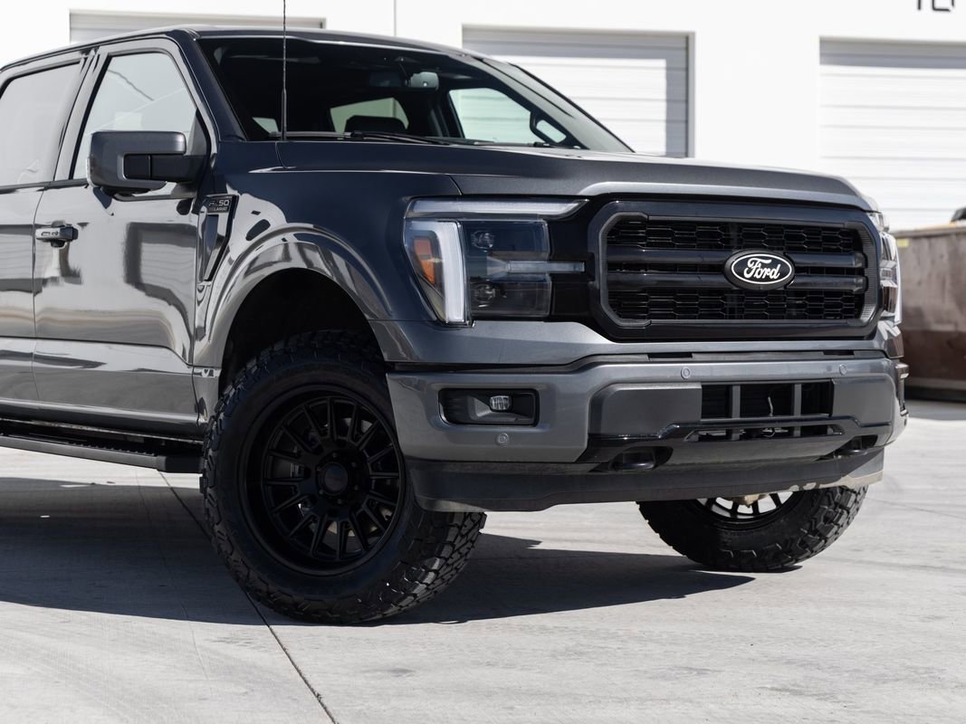 Used 2025 Ford F150 Lariat AWD/4WD image 7