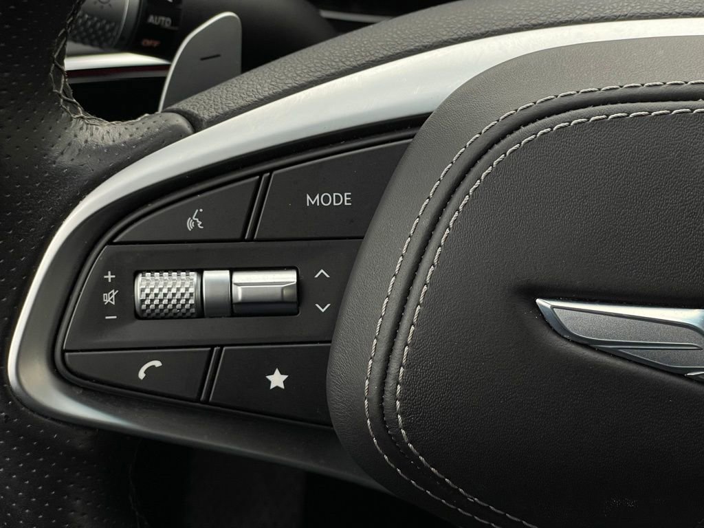 Used 2023 Genesis GV70 3.5T Sport w/ Sport Prestige Package image 15