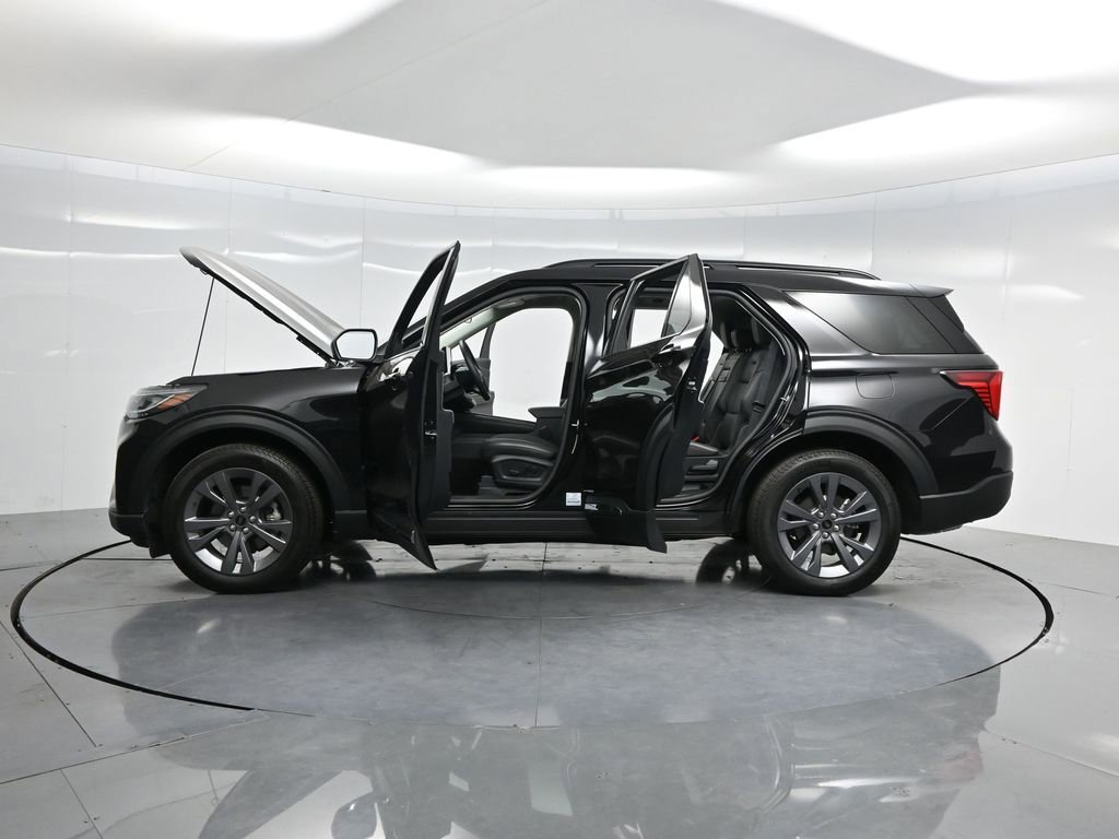 New 2025 Ford Explorer Active w/ Active Comfort Package AWD/4WD image 57
