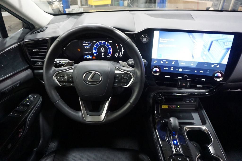 Used 2023 Lexus NX 350 AWD image 6