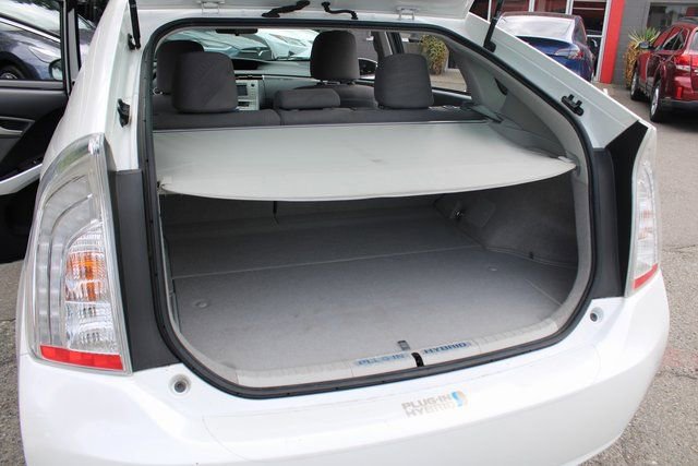 Used 2015 Toyota Prius Prime Plug-In Hybrid image 17