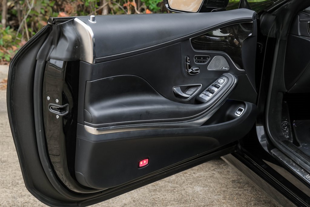 Used 2015 Mercedes-Benz S 550 4MATIC Coupe image 36