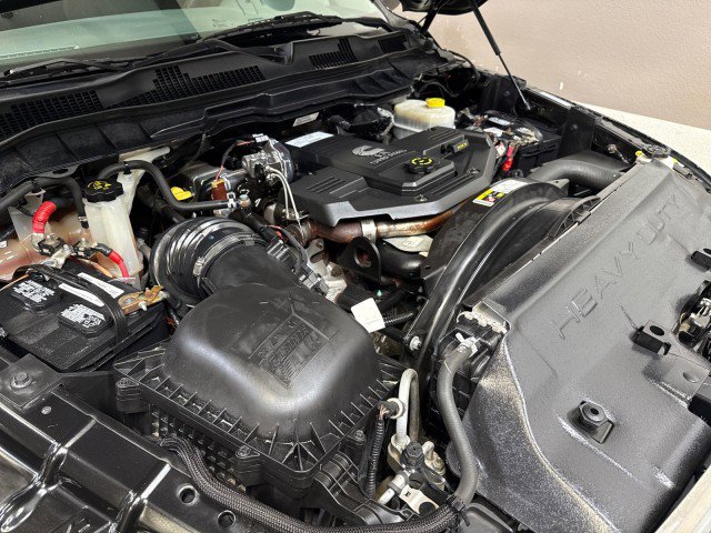 Used 2018 RAM 2500 Tradesman w/ Chrome Appearance Group image 76