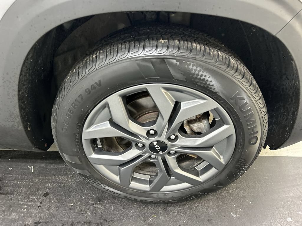 Certified 2024 Kia Seltos S AWD/4WD image 8