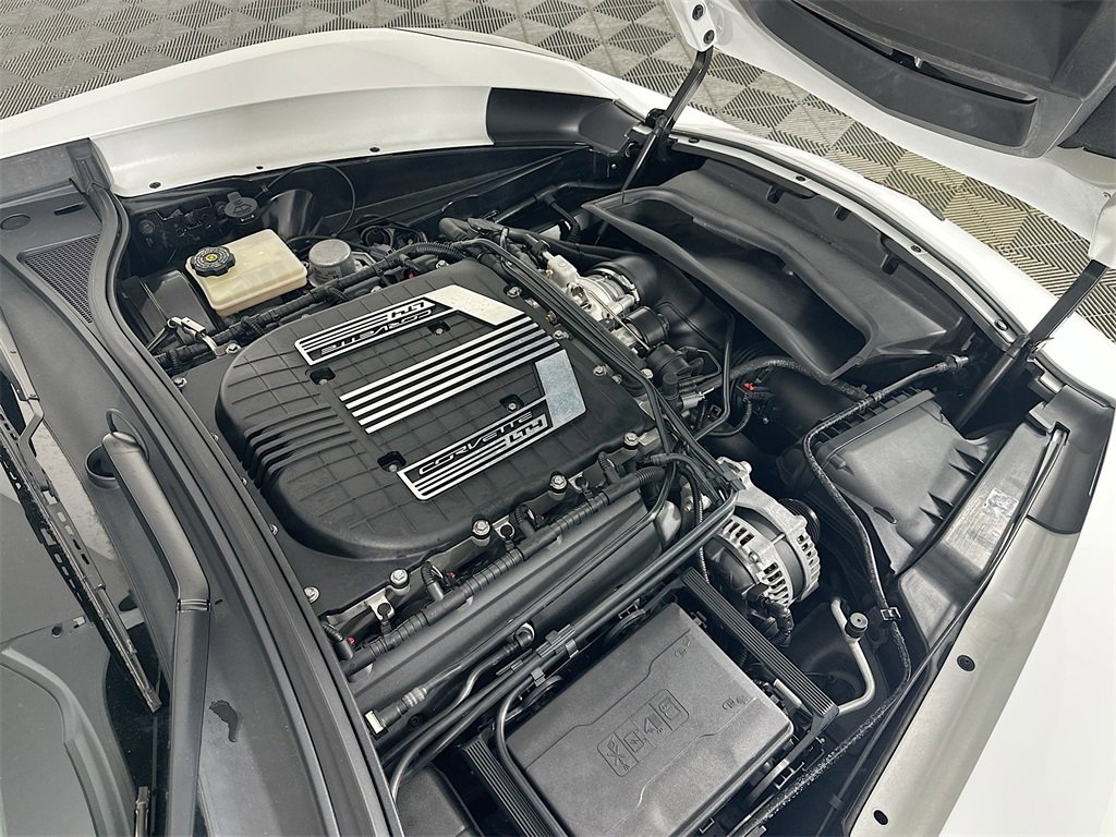 Used 2015 Chevrolet Corvette Z06 image 32