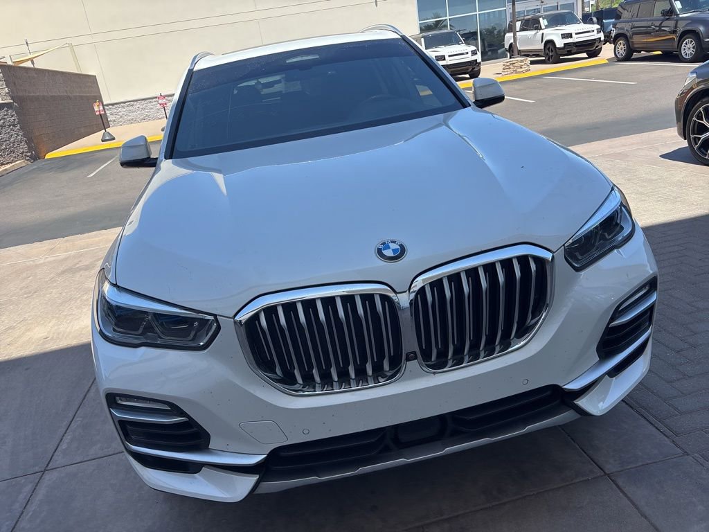 Used 2020 BMW X5 xDrive50i w/ Executive Package AWD/4WD image 3