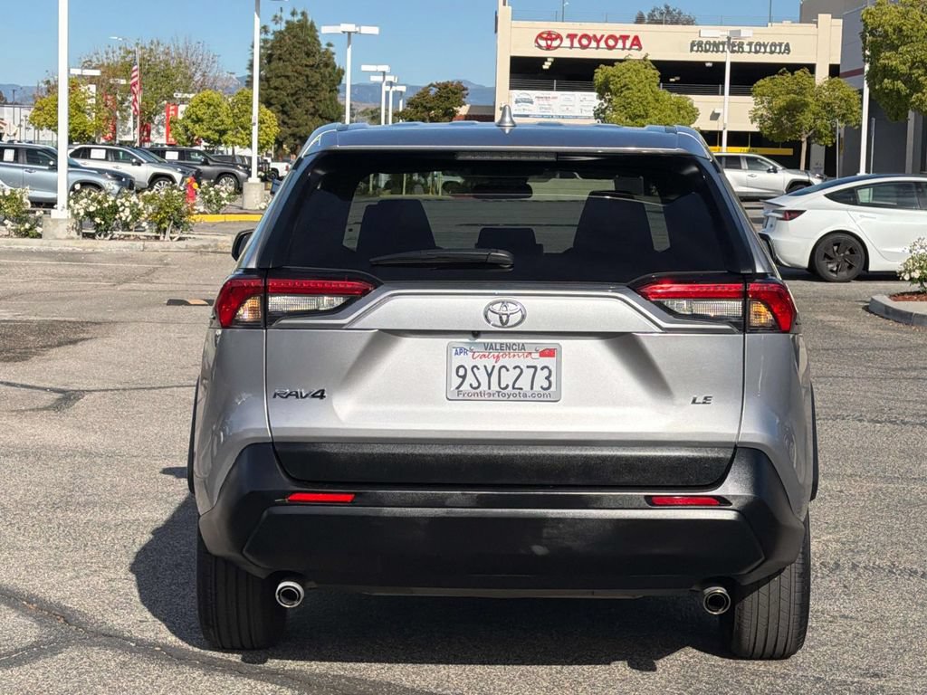 Certified 2025 Toyota RAV4 LE FWD image 4
