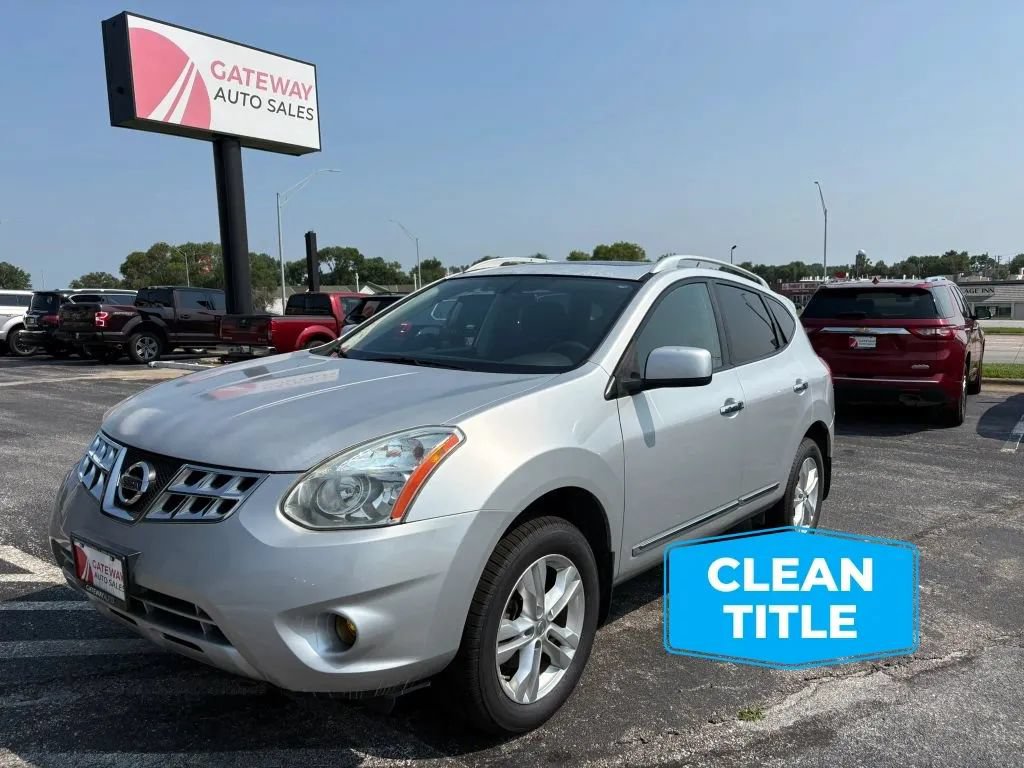 Used 2013 Nissan Rogue SV w/ Premium Pkg AWD/4WD image 1