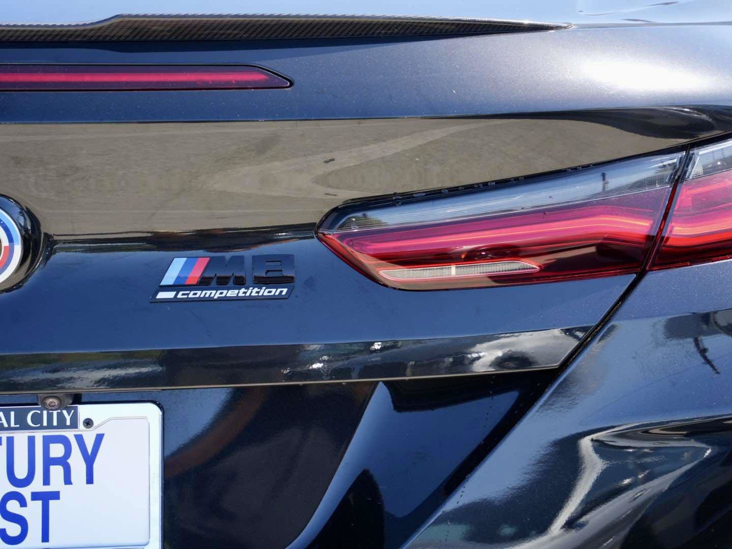 Used 2023 BMW M8 Competition w/ M Carbon Exterior Package AWD/4WD image 7