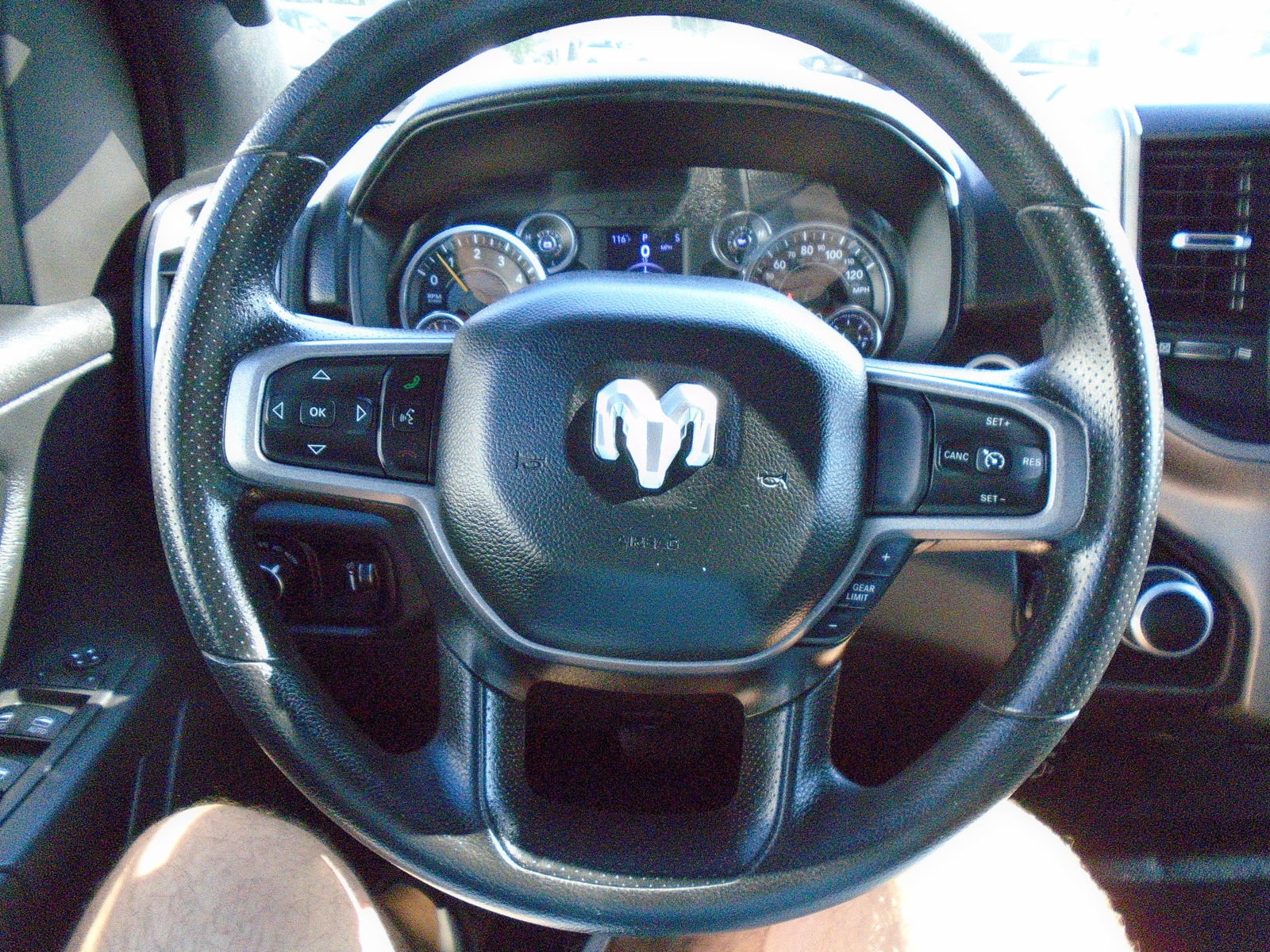Used 2022 RAM 1500 Tradesman AWD/4WD image 18