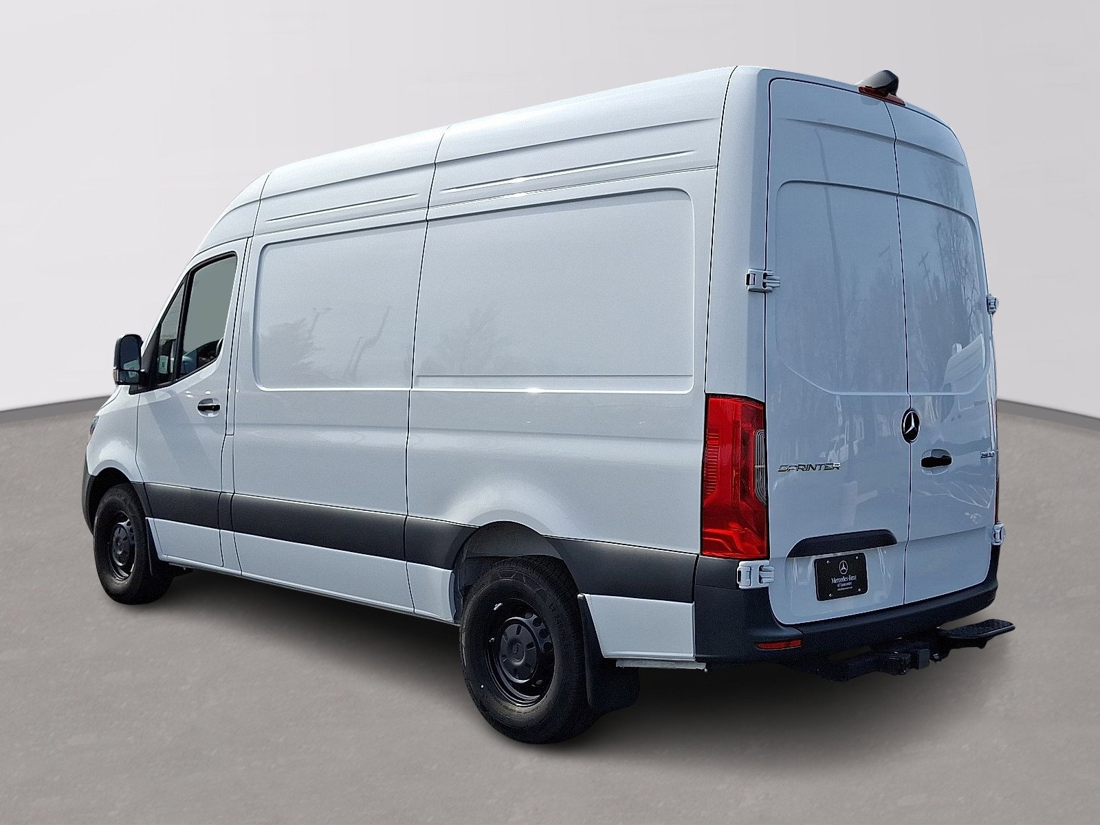 Used 2024 Mercedes-Benz Sprinter 144 Cargo image 6