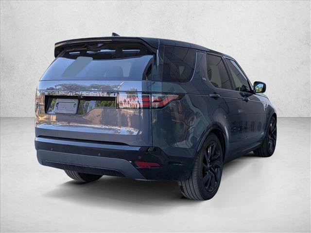 Used 2025 Land Rover Discovery Dynamic SE image 5