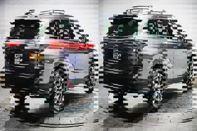 Certified 2022 Toyota Highlander XLE image 5