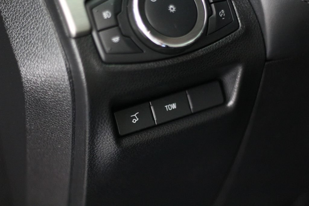 Used 2018 Ford Explorer Platinum AWD/4WD image 51