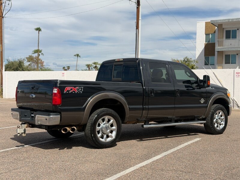 Used 2015 Ford F250 Lariat w/ Lariat Interior Package AWD/4WD image 4