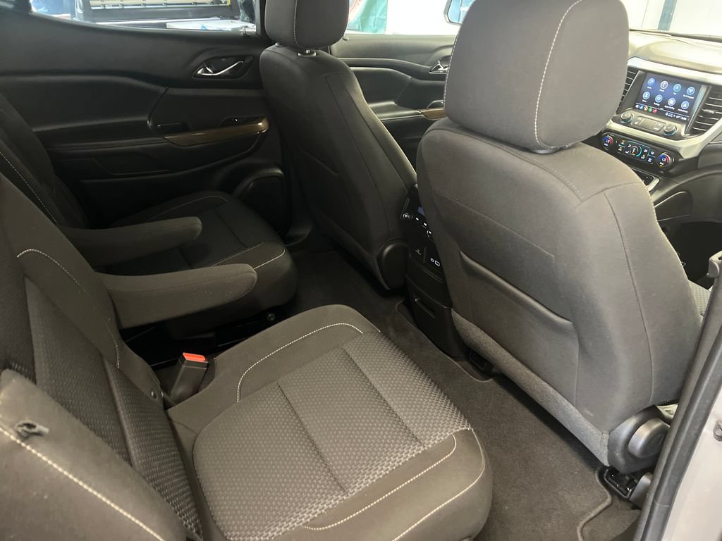 Used 2023 GMC Acadia SLE w/ Driver Convenience Package AWD/4WD image 44