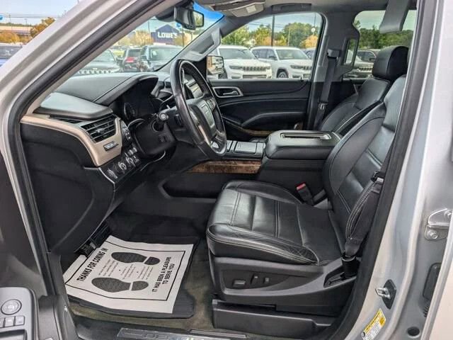 Used 2015 GMC Yukon Denali w/ Premium Package AWD/4WD image 23