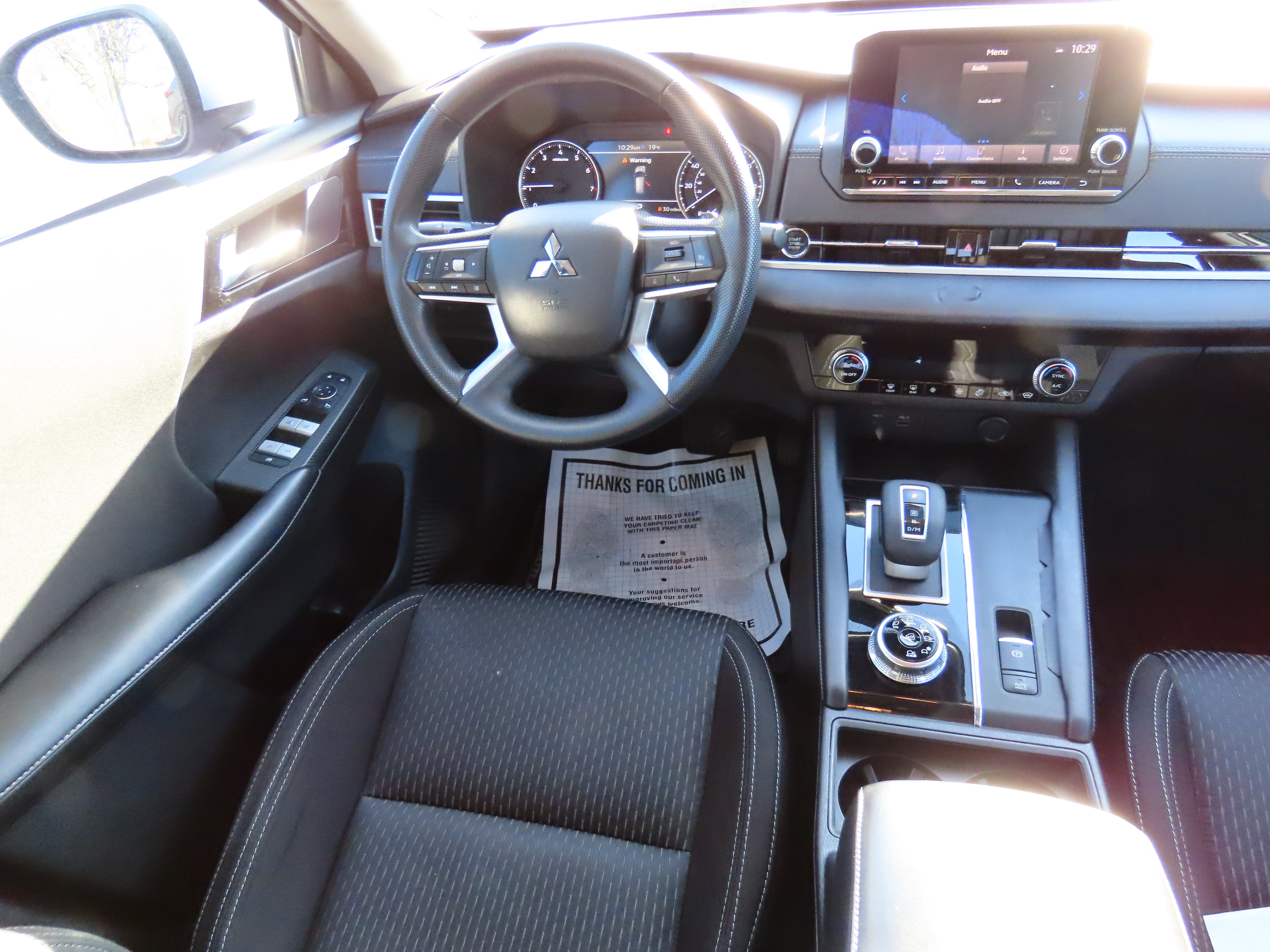 Used 2022 Mitsubishi Outlander ES image 14