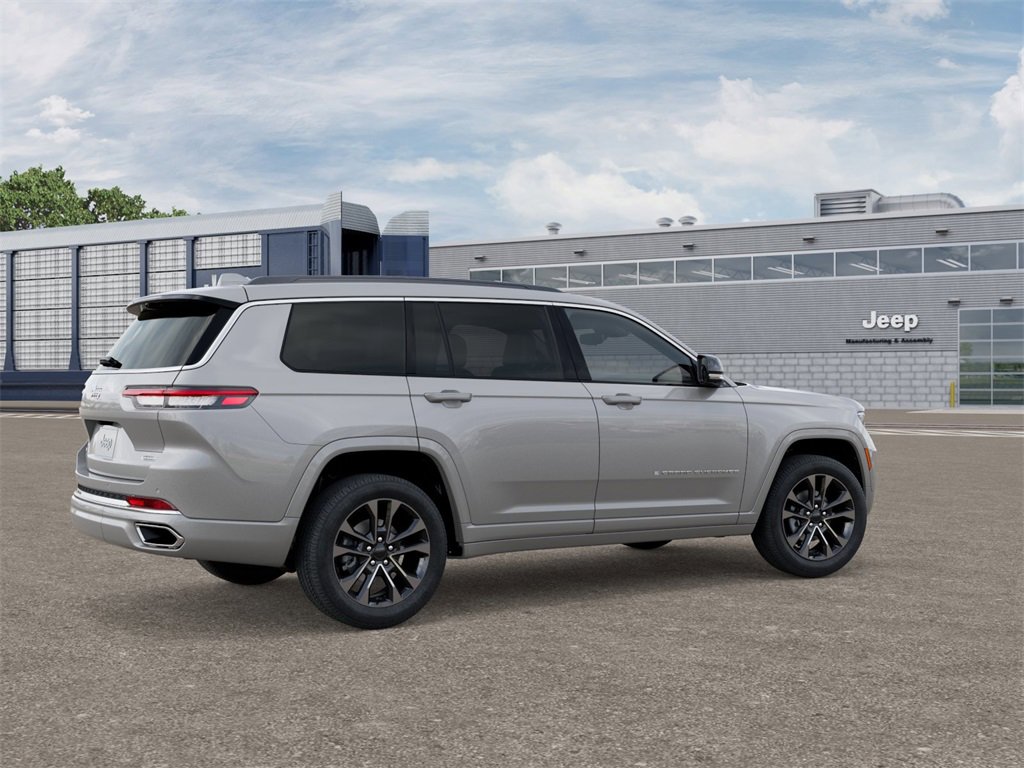 New 2025 Jeep Grand Cherokee L Overland w/ Advanced Protech Group III image 4