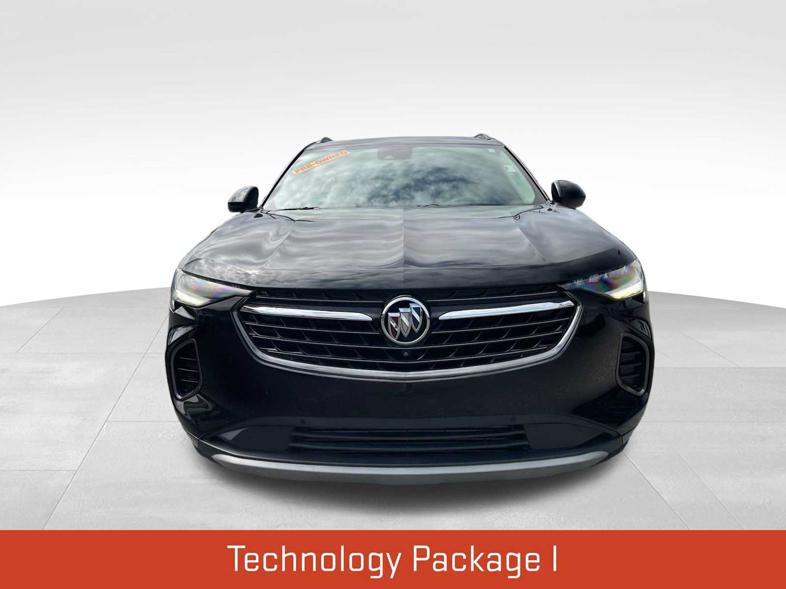 Used 2021 Buick Envision Essence w/ Technology Package I AWD/4WD image 2