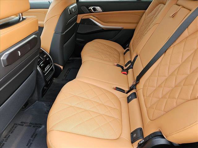 New 2026 BMW X7 xDrive40i image 16