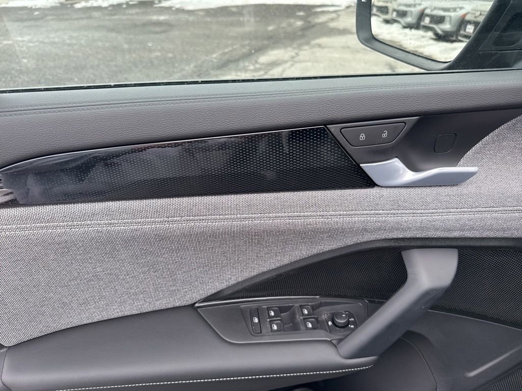 New 2026 Volkswagen Tiguan S image 17