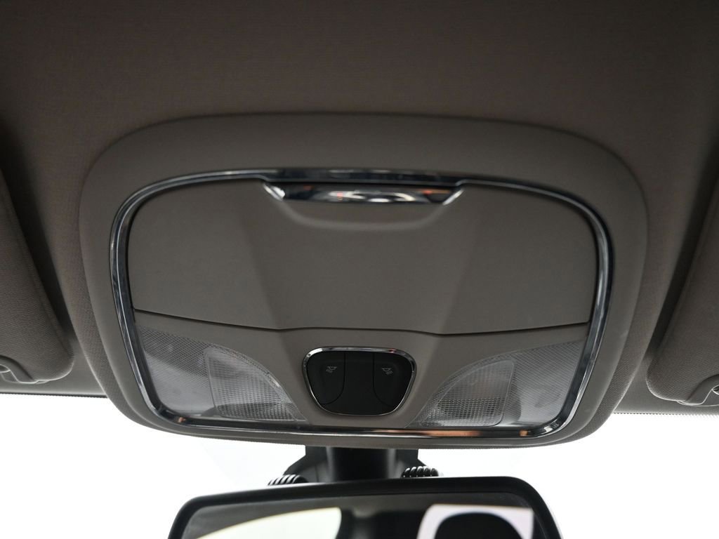 Used 2017 Jeep Cherokee Sport w/ Cold Weather Group image 23